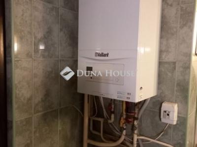 Eladó családi ház Budapest