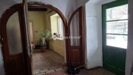 Eladó családi ház Budapest