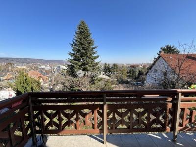 Eladó családi ház Budaörs