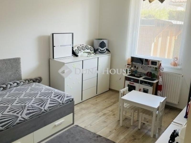 Eladó családi ház Pécs