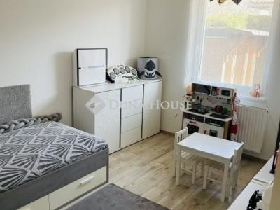 Eladó családi ház Pécs