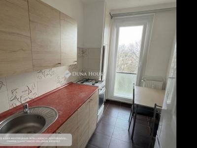 Eladó lakás Pécs