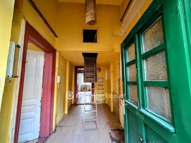 Eladó lakás Budapest