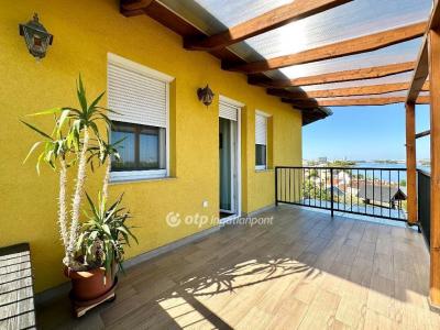 Eladó családi ház Budapest