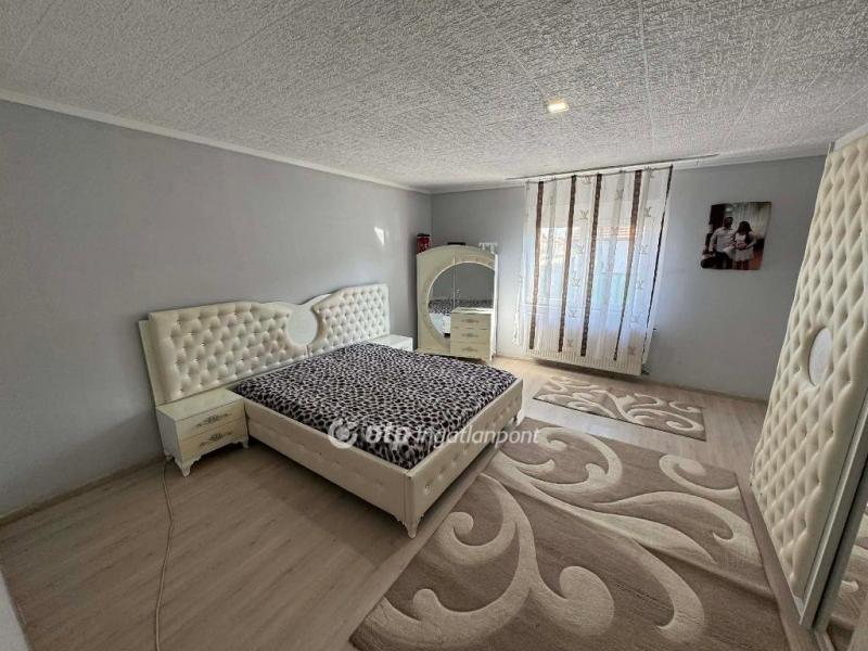 Eladó családi ház Tápiógyörgye