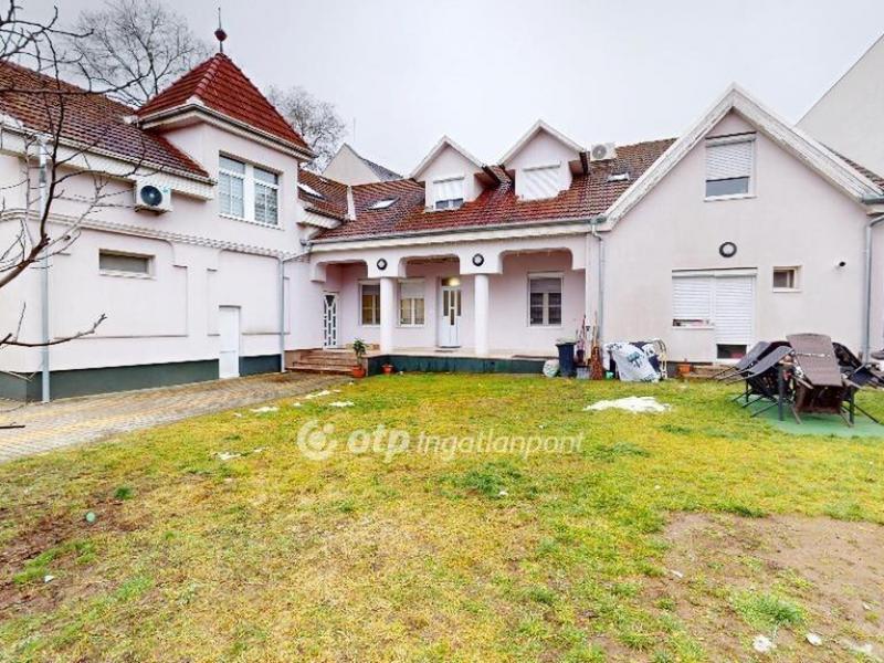 Eladó lakás Nyíregyháza