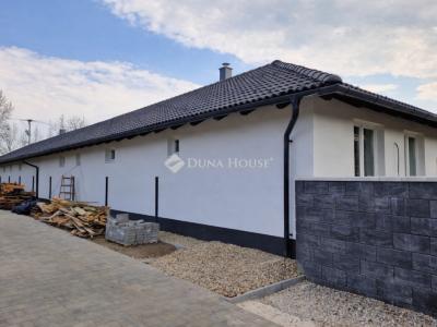 Eladó ikerház Üllő