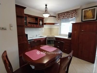 Eladó lakás Nyíregyháza