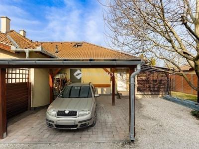 Eladó lakás Gyömrő