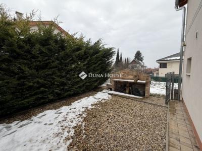 Eladó családi ház Budapest