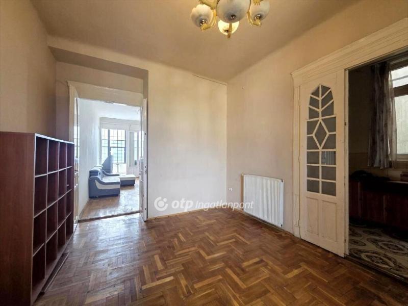 Eladó lakás Budapest