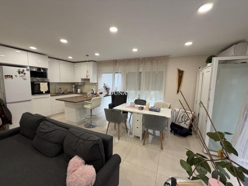 Eladó ikerház Pécs