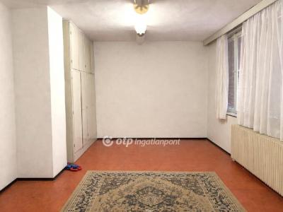 Eladó lakás Szeged