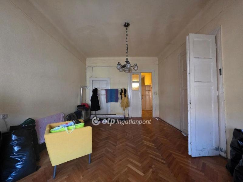 Eladó lakás Budapest