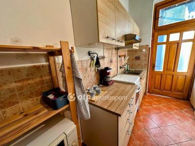 Eladó lakás Budapest