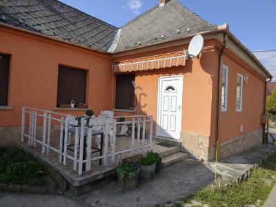 Eladó családi ház Zalakaros
