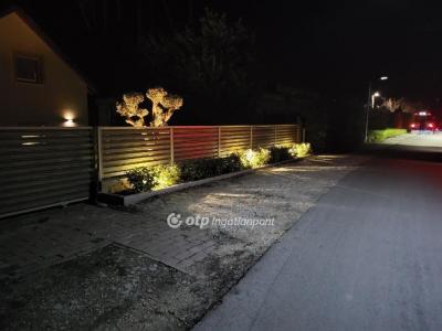 Eladó családi ház Telki