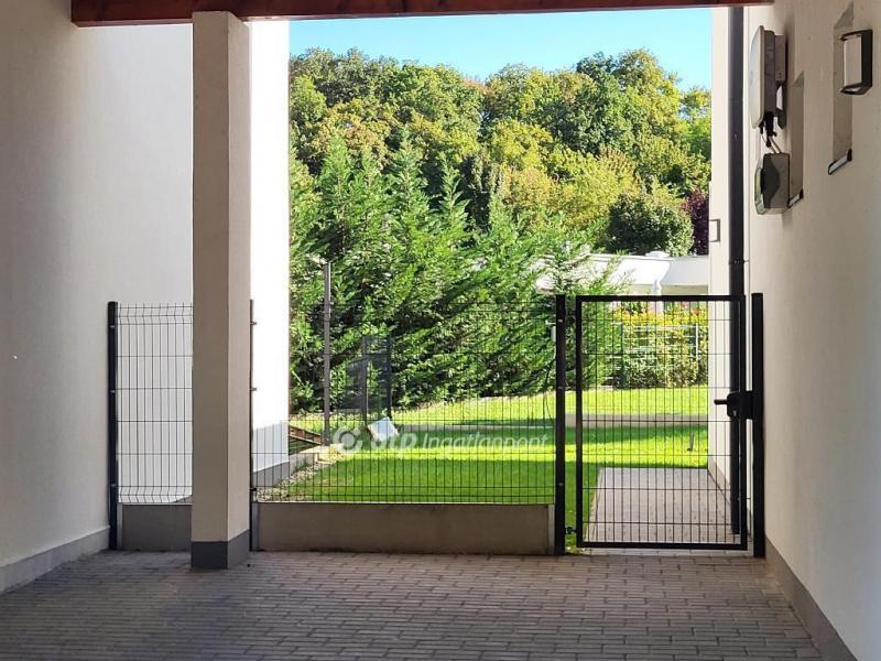 Eladó családi ház Balatonföldvár