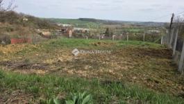 Eladó lakóövezeti telek Pécs