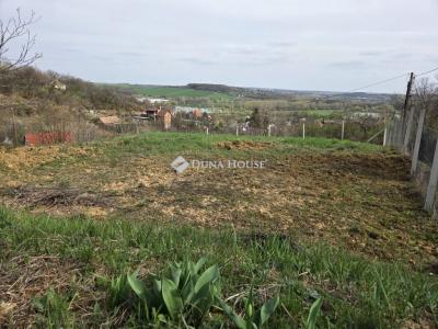 Eladó lakóövezeti telek Pécs