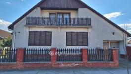 Eladó családi ház Kiskőrös