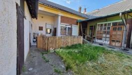 Eladó lakás Nagykőrös