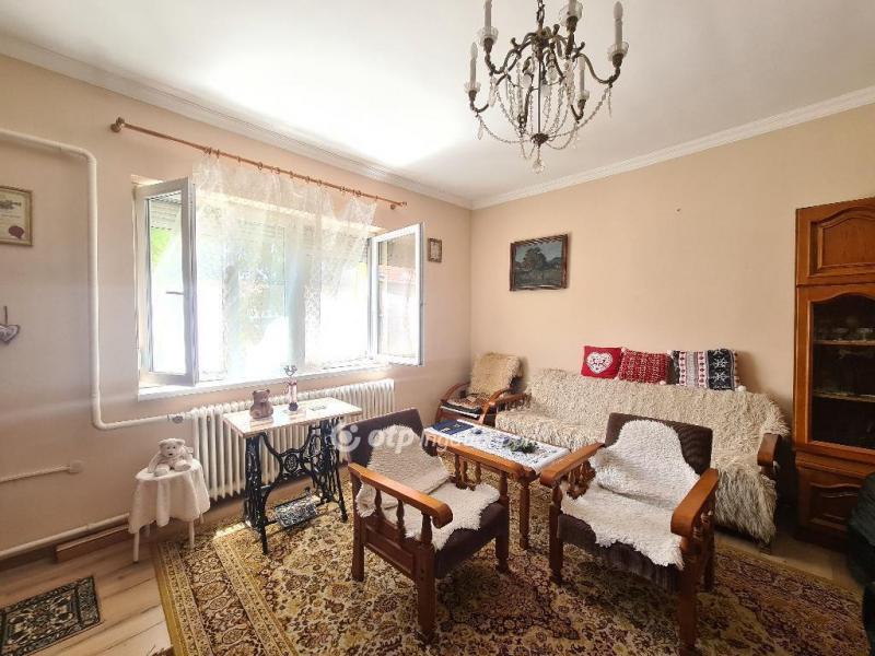 Eladó családi ház Budapest