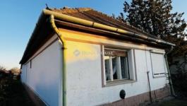 Eladó családi ház Tápiószecső