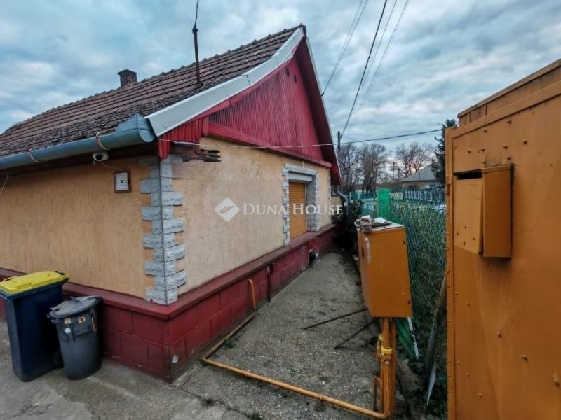 Eladó családi ház Tápiószecső