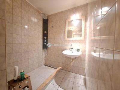 Eladó családi ház Budapest