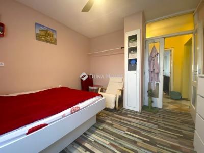 Eladó lakás Pécs