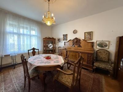 Eladó családi ház Pécs