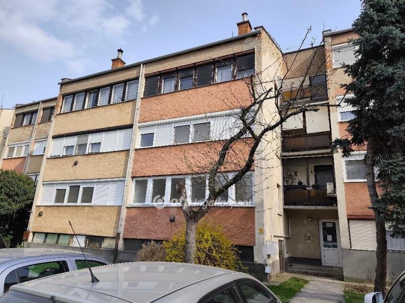 Eladó lakás Sárospatak
