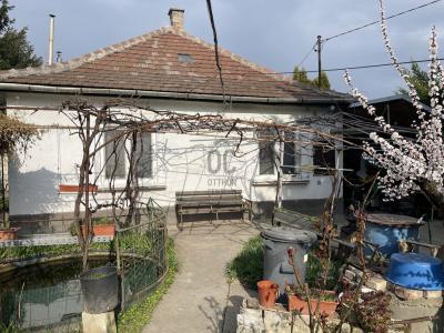 Eladó családi ház Százhalombatta