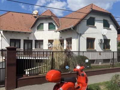 Eladó ikerház Budapest