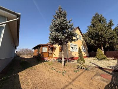 Eladó családi ház Nyíregyháza