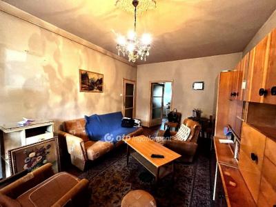 Eladó lakás Zalaegerszeg