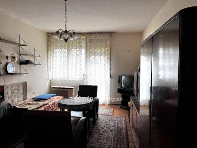 Eladó lakás Zalaegerszeg