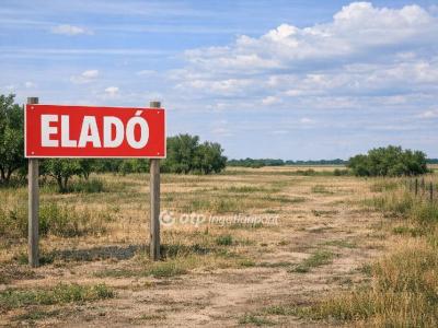 Eladó nyaraló Debrecen