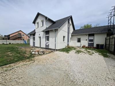 Eladó ikerház Gyömrő