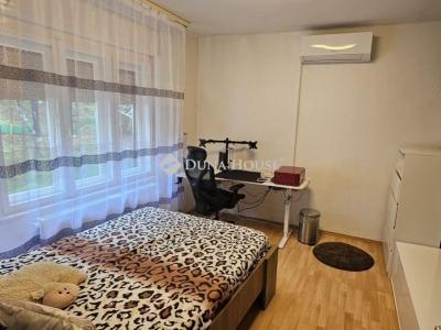 Eladó családi ház Pécs