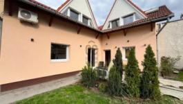 Eladó családi ház Budapest