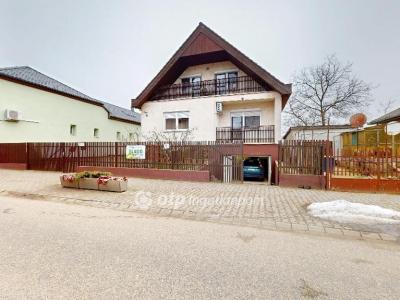 Eladó családi ház Nagykálló