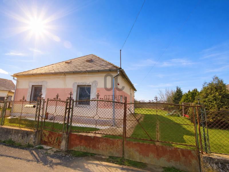 Eladó családi ház Somogycsicsó