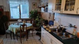 Eladó családi ház Budapest