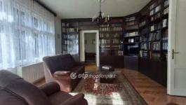 Eladó családi ház Budapest