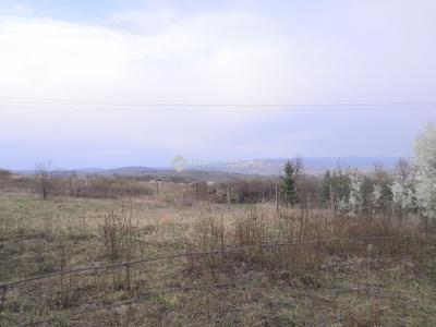 Eladó lakóövezeti telek Eger