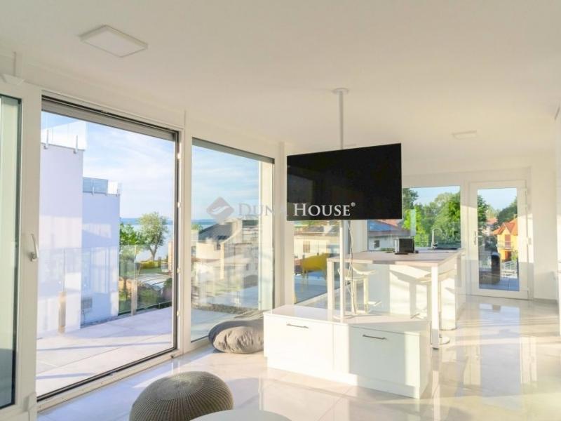 Eladó lakás Fonyód