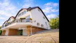 Eladó sorház Budapest