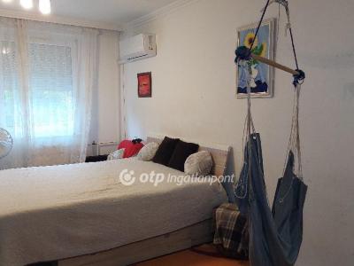 Eladó lakás Debrecen